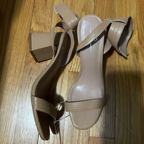 Línea Paolo | Emmie heeled sandal - Picture 3 of 5